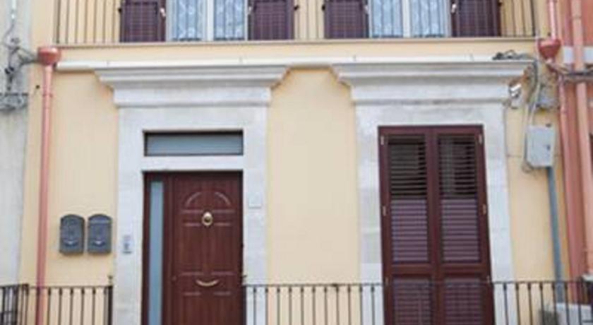 Casa Vacanza Nina Pozzallo Εξωτερικό φωτογραφία
